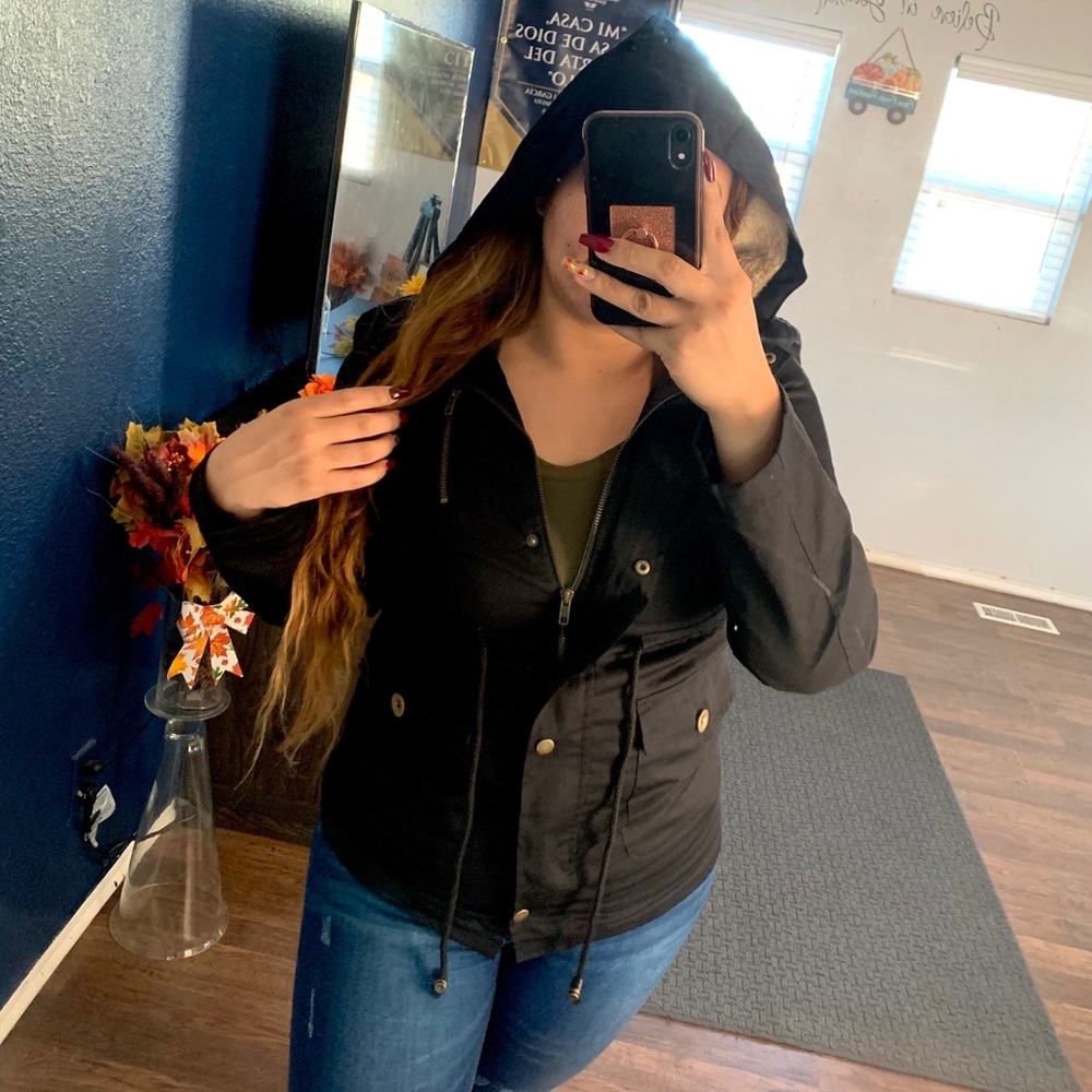 Essential utility jacket